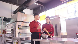 Pengembangan Restoran Modern