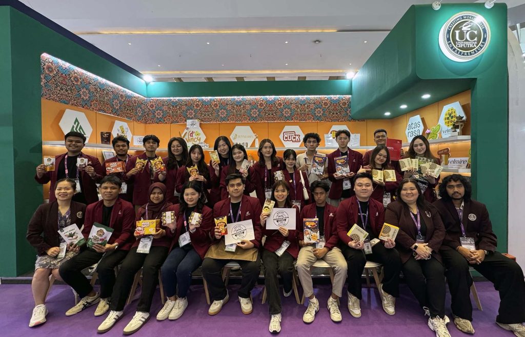 Mahasiswa UC Peserta SIAL INTERFOOD 2025