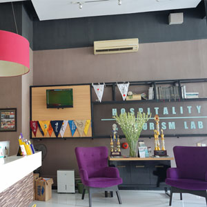 Operasional Industri Perhotelan