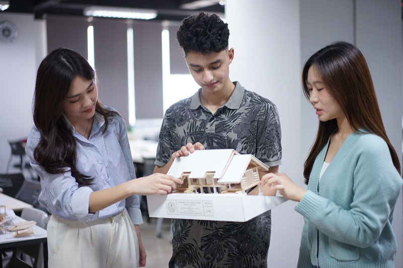 Desain Interior Industrial