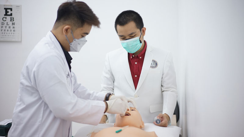 Pengobatan Modern di Universitas Ciputra: Membentuk Masa Depan Kesehatan yang Cerah