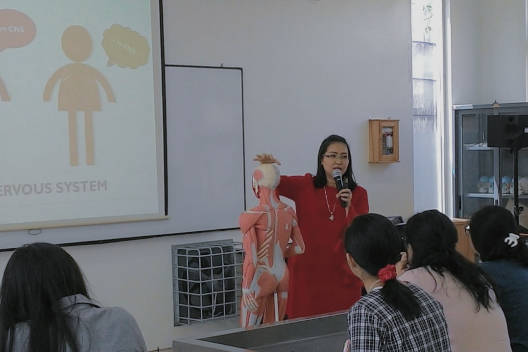 Belajar Sistem Saraf: Kuliah Kolaborasi Psikologi dan Kedokteran UC Belajar Sistem Saraf: Kuliah Kolaborasi Psikologi dan Kedokteran UC