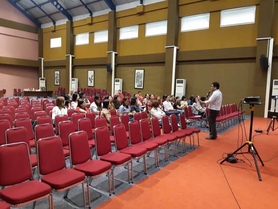 Penanaman Pendidikan Seks Sejak Dini Penanaman Pendidikan Seks Sejak Dini
