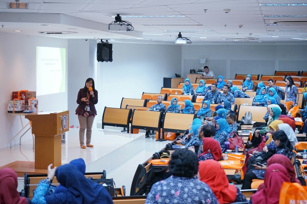 Peran Guru dalam Memotivasi Siswa Menghadapi Ujian Peran Guru dalam Memotivasi Siswa Menghadapi Ujian