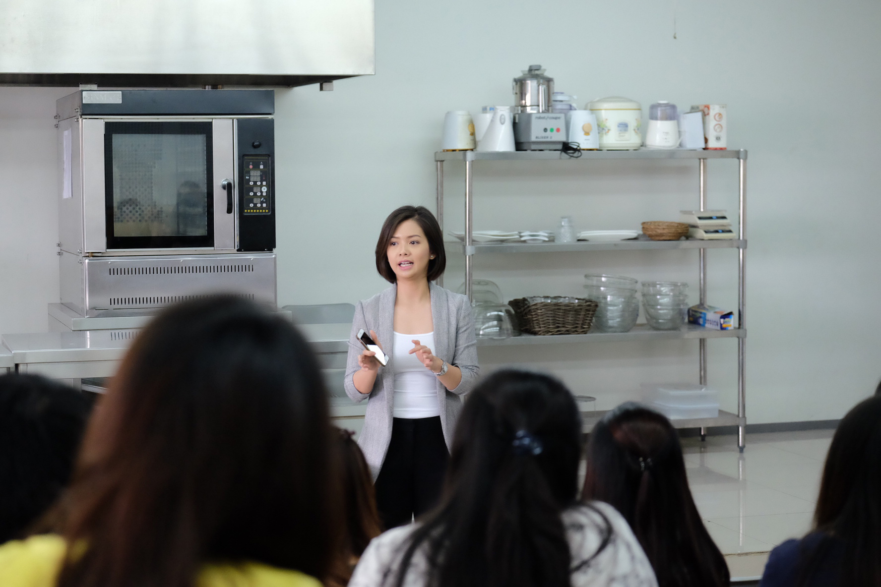 Berbasis Online, Bisnis Patisserie Bisa Sukses? Berbasis Online, Bisnis Patisserie Bisa Sukses?
