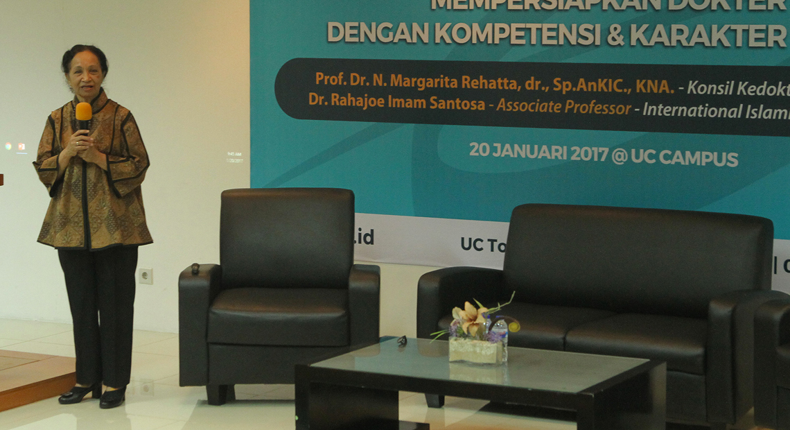 FK UC siapkan Lulusan Dokter Unggul bersama Pakar Pendidikan Kedokteran UNAIR FK UC siapkan Lulusan Dokter Unggul bersama Pakar Pendidikan Kedokteran UNAIR