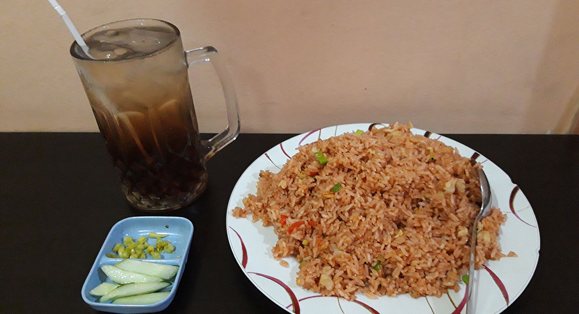 Nasi Goreng Ayam “Wakeh Chinese Food” -@Gwalk Nasi Goreng Ayam “Wakeh Chinese Food” -@Gwalk